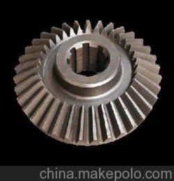王夯锻造厂 专业生产定做齿轮链轮 法兰及各种机械配件
